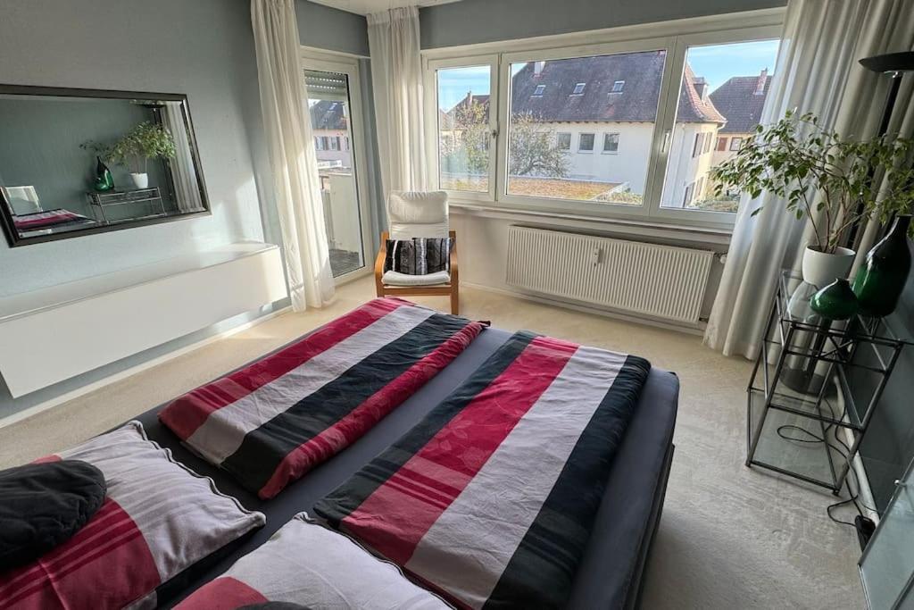 Monikas Home - Gemuetliche 3-Zimmer-Wohnung Im Herzen Von Böblingen Exteriör bild